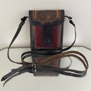 Vintage Hard Shell Tooled Leather Black Tan Red Aztec Graphic Crossbody Bag